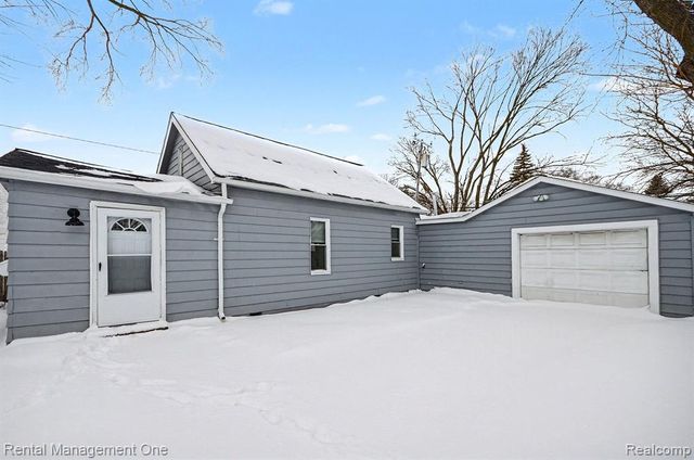 20801 Elroy Avenue, Warren, MI 48089