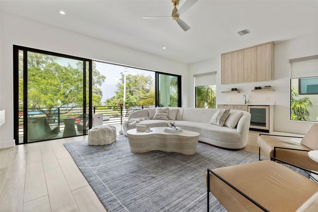 Image 18 of property listing at 415 N BAY BOULEVARD, Anna Maria, FL 34216