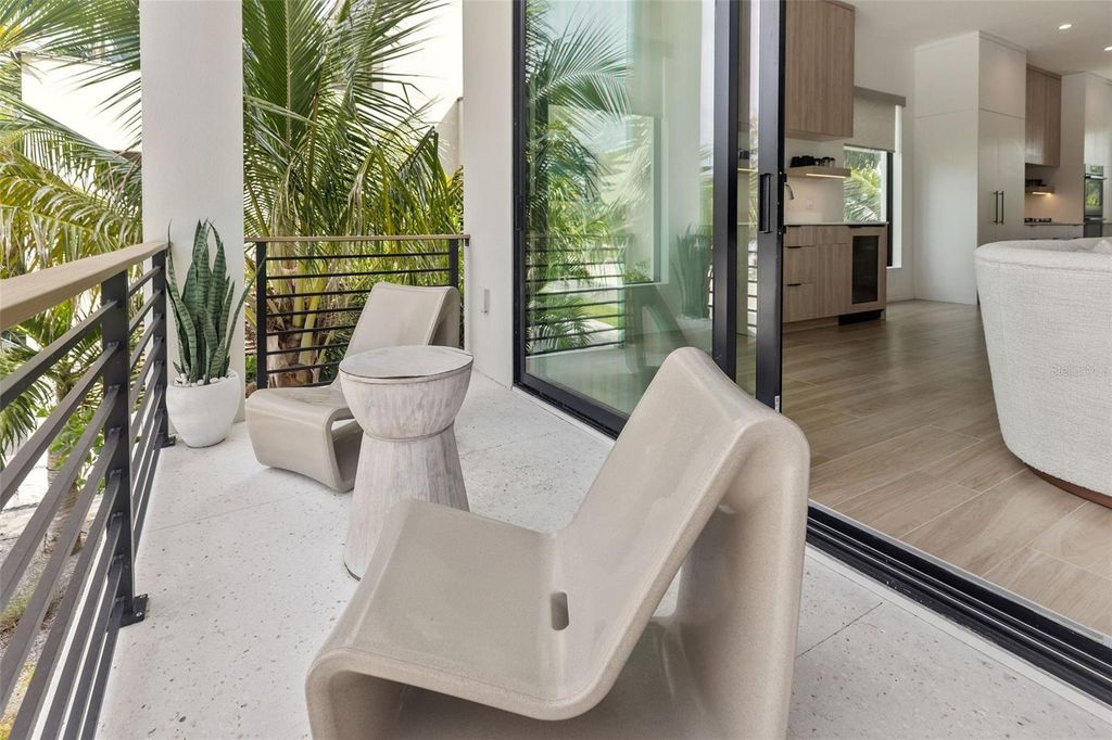 Image 19 of property listing at 415 N BAY BOULEVARD, Anna Maria, FL 34216