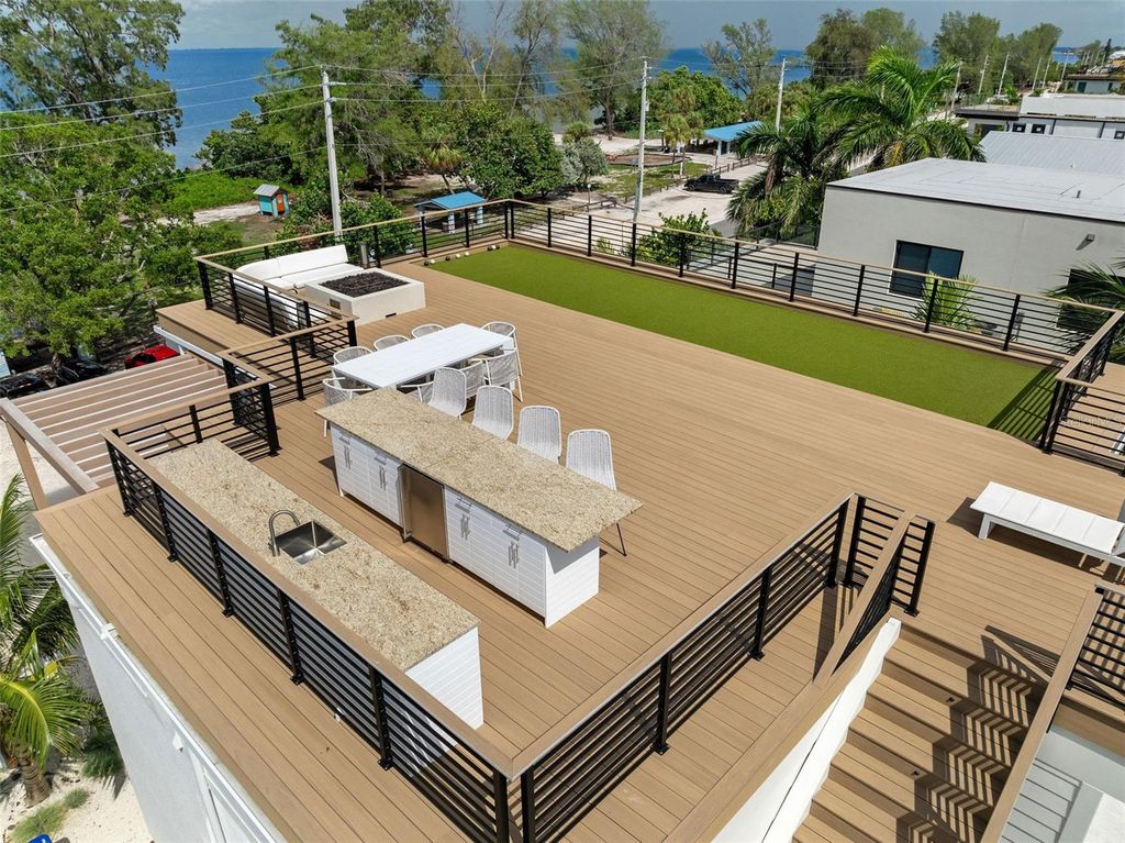 Image 3 of property listing at 415 N BAY BOULEVARD, Anna Maria, FL 34216