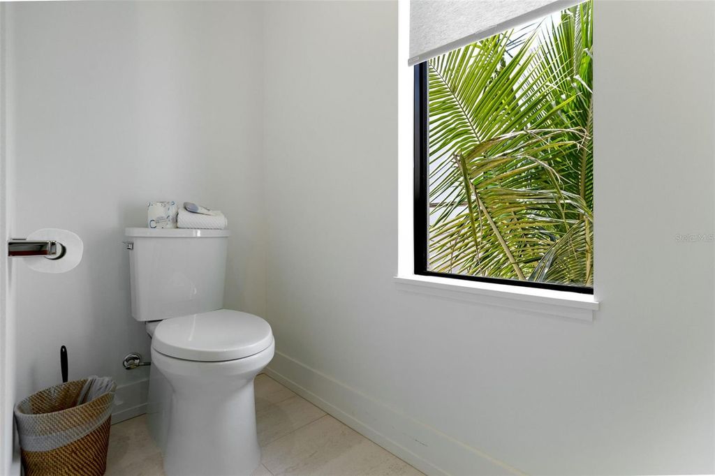 Image 49 of property listing at 415 N BAY BOULEVARD, Anna Maria, FL 34216