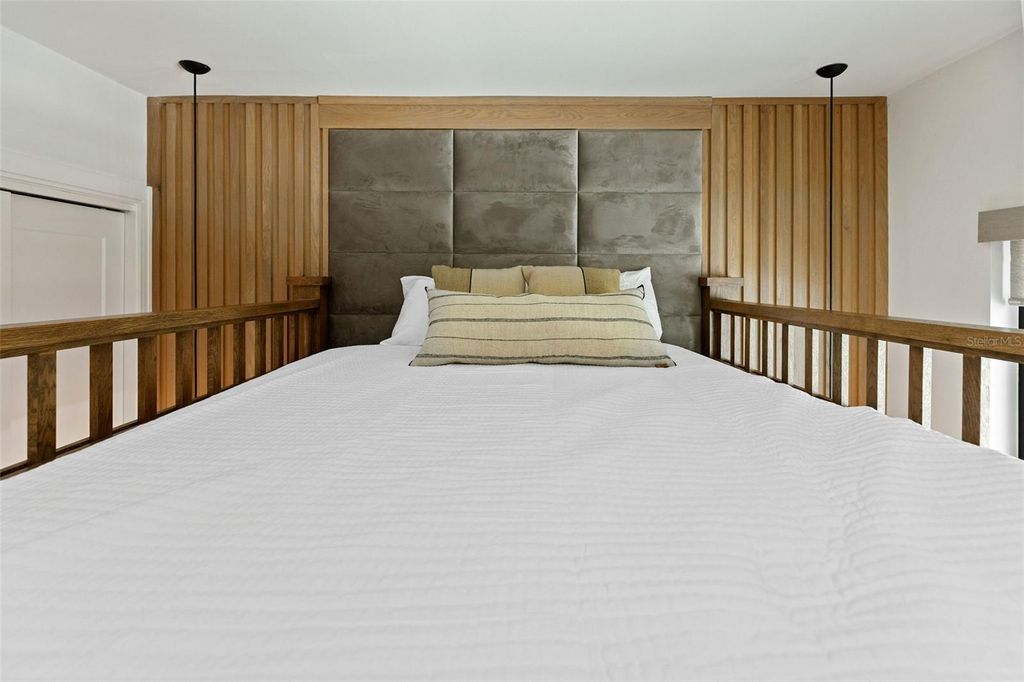 Image 52 of property listing at 415 N BAY BOULEVARD, Anna Maria, FL 34216