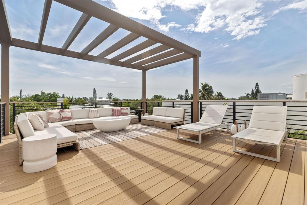 Image 58 of property listing at 415 N BAY BOULEVARD, Anna Maria, FL 34216