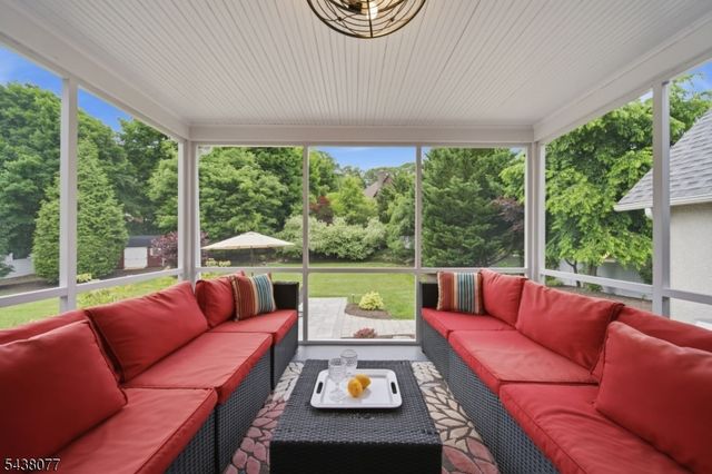 50 2nd Street, Park Ridge Boro, NJ 07656