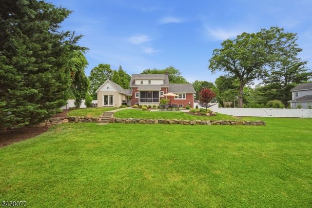 50 2nd Street, Park Ridge Boro, NJ 07656