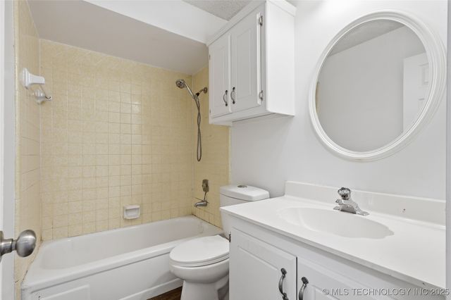 24038 E Lamb Terrace, Broken Arrow, OK 74014