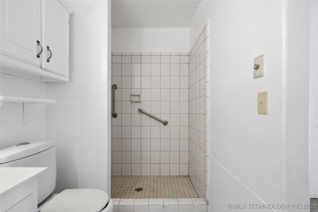 24038 E Lamb Terrace, Broken Arrow, OK 74014