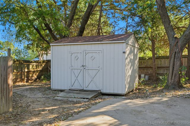 24038 E Lamb Terrace, Broken Arrow, OK 74014