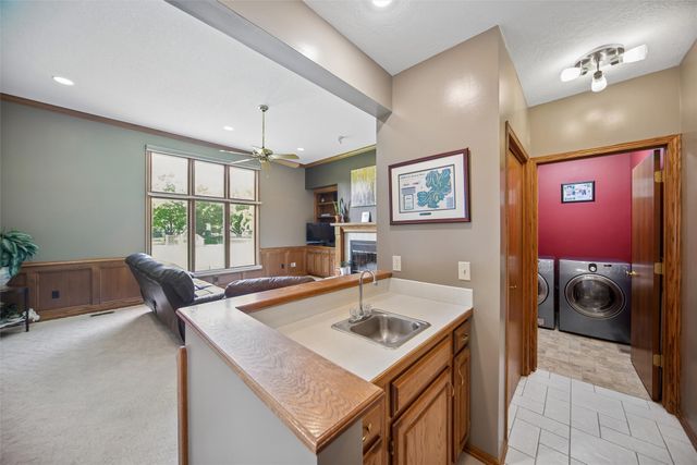 6300 N Winwood Drive, Johnston, IA 50131