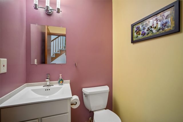 6300 N Winwood Drive, Johnston, IA 50131