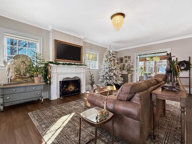 2115 RIVERSIDE AVENUE, Marinette, WI 54143