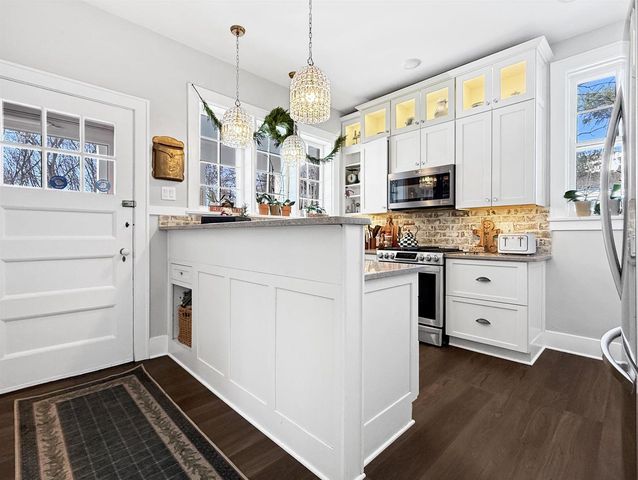 2115 RIVERSIDE AVENUE, Marinette, WI 54143