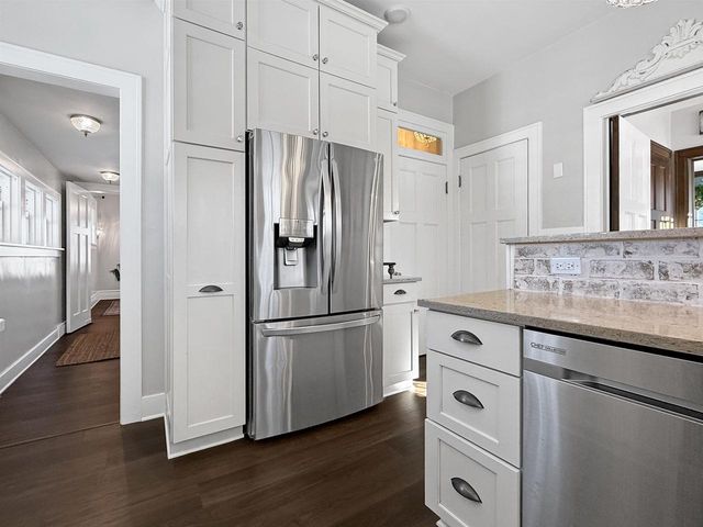 2115 RIVERSIDE AVENUE, Marinette, WI 54143