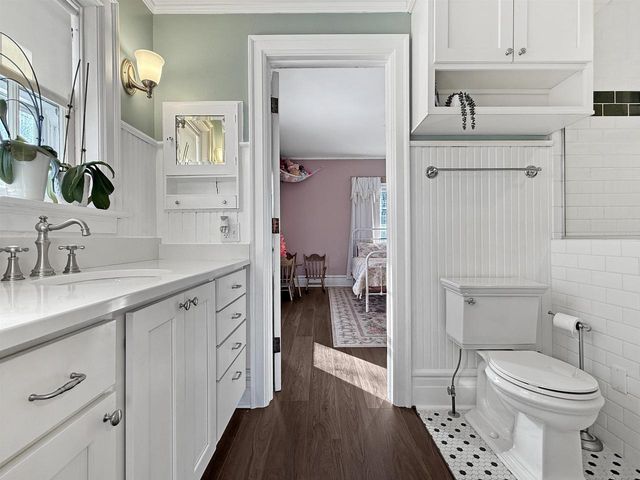 2115 RIVERSIDE AVENUE, Marinette, WI 54143