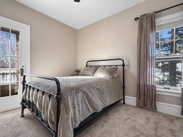 2115 RIVERSIDE AVENUE, Marinette, WI 54143