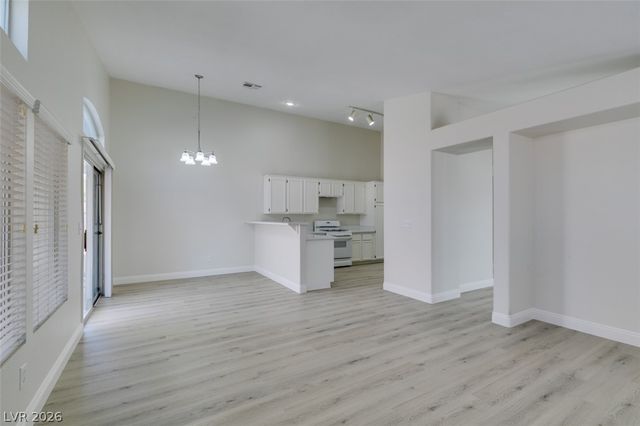 5316 Clouds Rest Avenue, Las Vegas, NV 89108