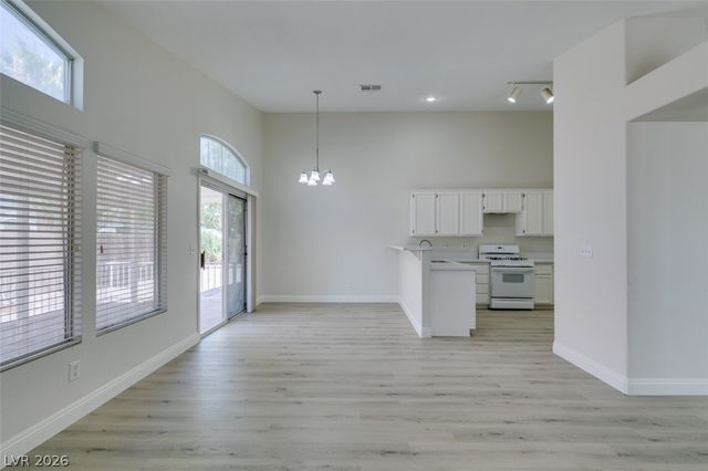 5316 Clouds Rest Avenue, Las Vegas, NV 89108