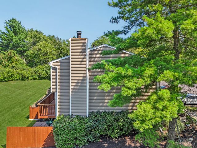 2839 Mossy Brink Court, Deerfield Twp., OH 45039