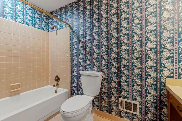 3500 THUNDERWOOD Lane, Snellville, GA 30039