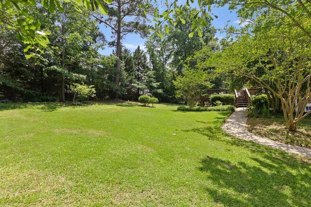 3500 THUNDERWOOD Lane, Snellville, GA 30039