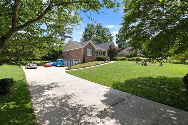3500 THUNDERWOOD Lane, Snellville, GA 30039