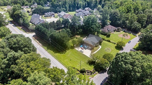 3500 THUNDERWOOD Lane, Snellville, GA 30039