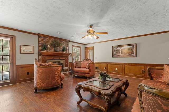 3500 THUNDERWOOD Lane, Snellville, GA 30039