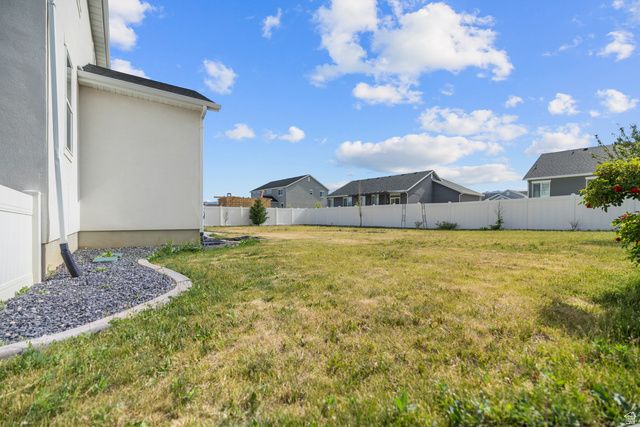 6038 S 4400 W, Hooper, UT 84315