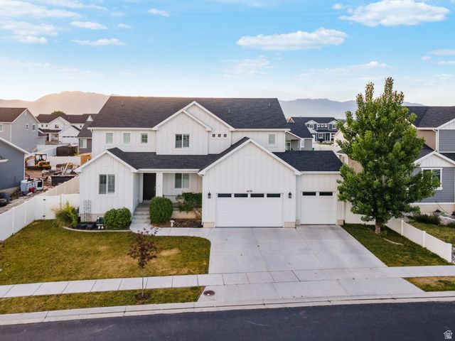 6038 S 4400 W, Hooper, UT 84315