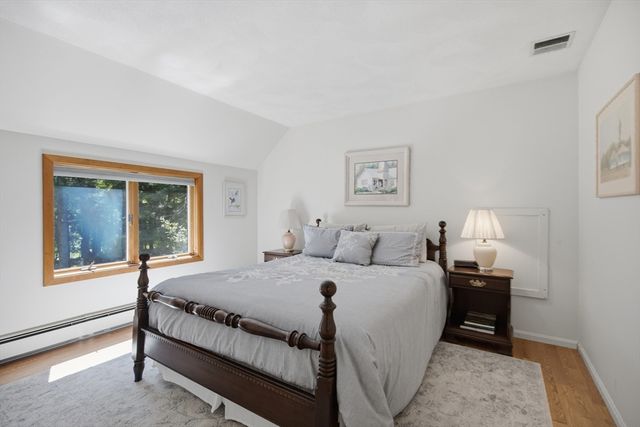 176 Pegan Ln, Dover, MA 02030