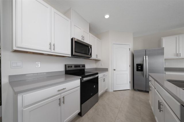 955 BEAR HAMMOCK DRIVE, Umatilla, FL 32784