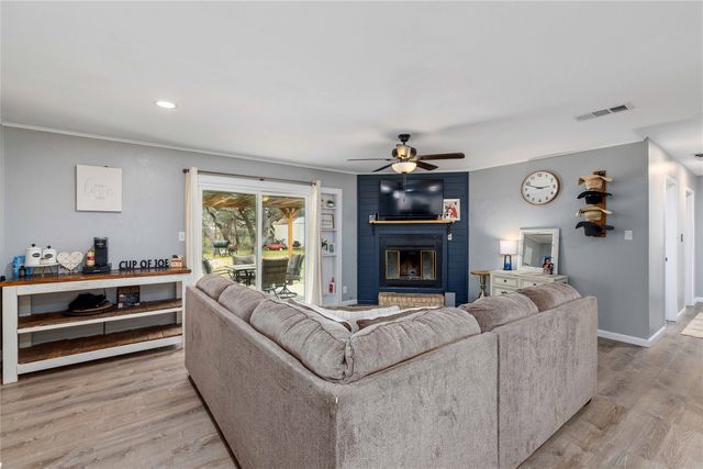 4010 6th Street, Brownwood, TX 76801