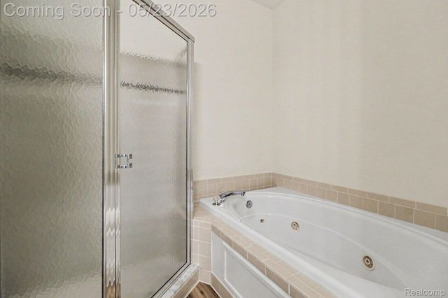 41535 Copper Creek Drive, Canton Charter Township, MI 48187