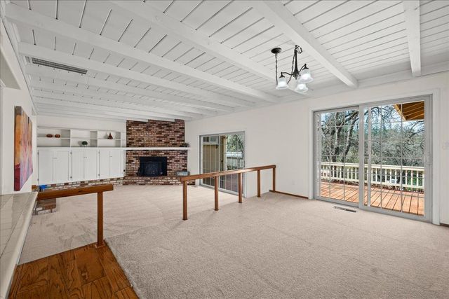 419 Greenwood Dr, Meadow Vista, CA 95722