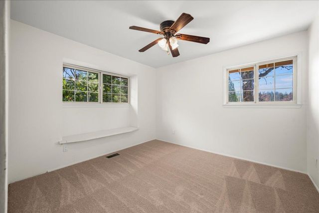 419 Greenwood Dr, Meadow Vista, CA 95722