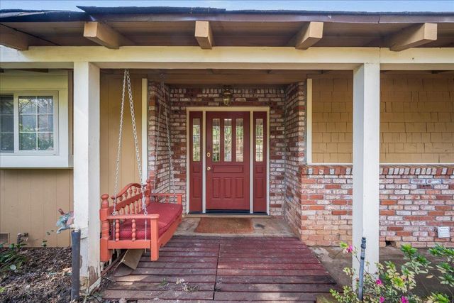 419 Greenwood Dr, Meadow Vista, CA 95722