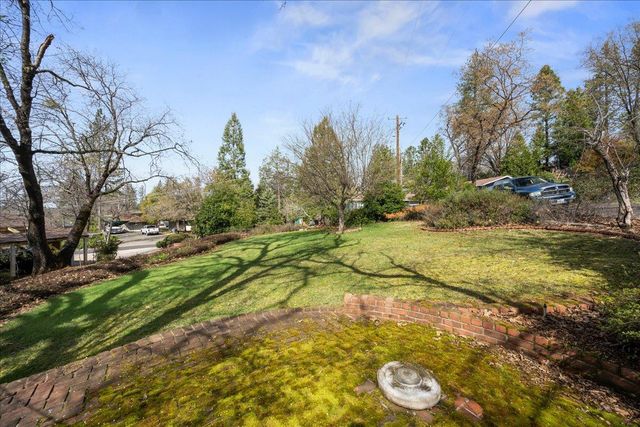 419 Greenwood Dr, Meadow Vista, CA 95722