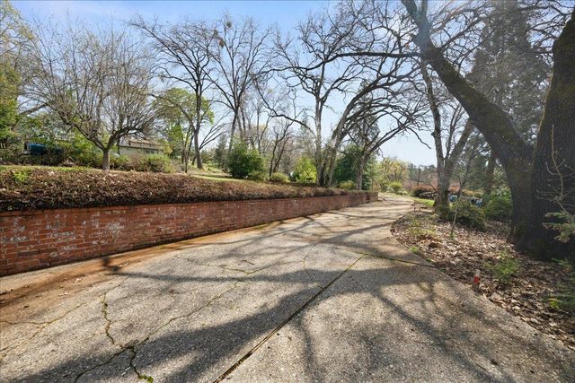 419 Greenwood Dr, Meadow Vista, CA 95722