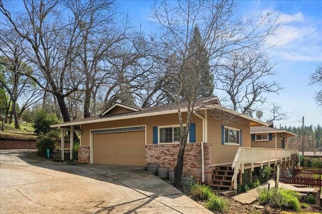 419 Greenwood Dr, Meadow Vista, CA 95722