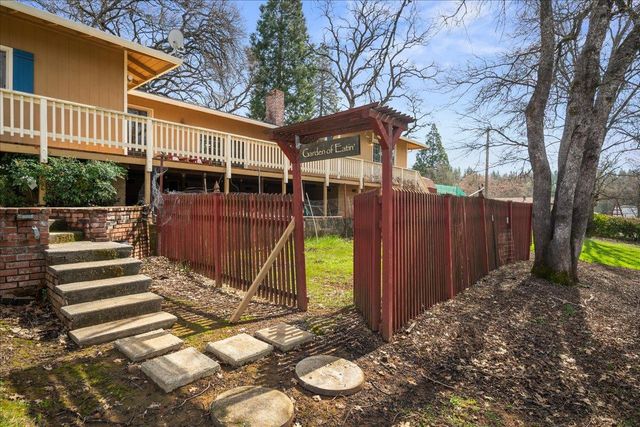 419 Greenwood Dr, Meadow Vista, CA 95722