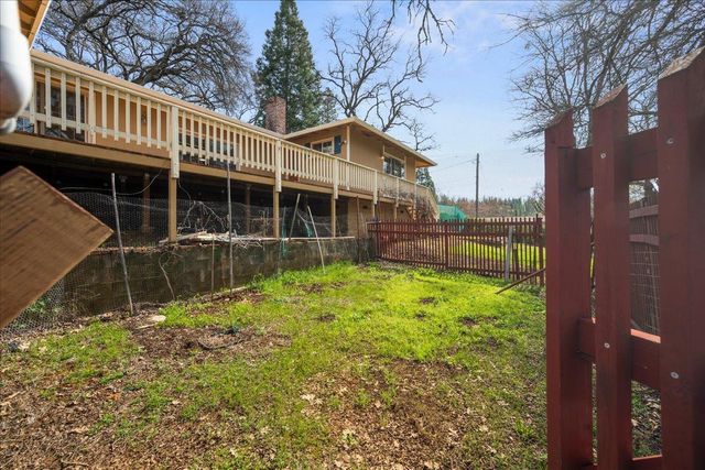 419 Greenwood Dr, Meadow Vista, CA 95722