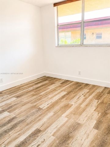 406 NW 68th Avenue 526, Plantation, FL 33317