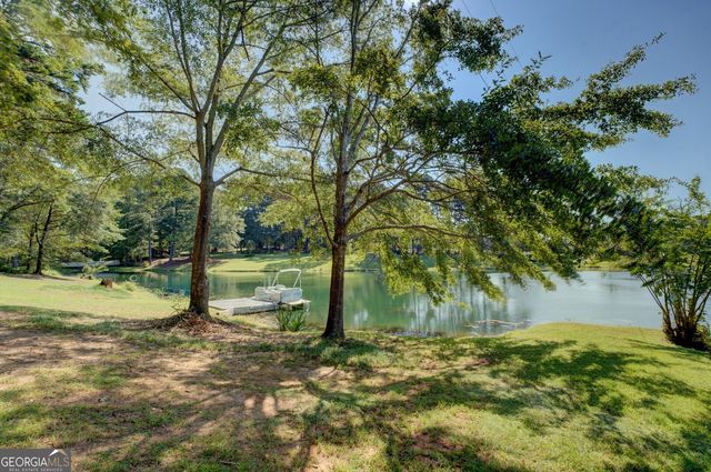 1371 Lipscomb Road, Social Circle, GA 30025