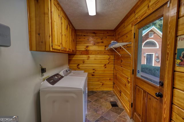1371 Lipscomb Road, Social Circle, GA 30025