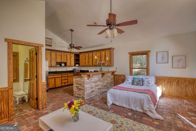 1371 Lipscomb Road, Social Circle, GA 30025