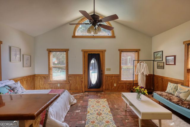 1371 Lipscomb Road, Social Circle, GA 30025
