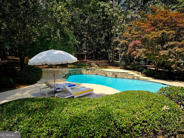 1371 Lipscomb Road, Social Circle, GA 30025