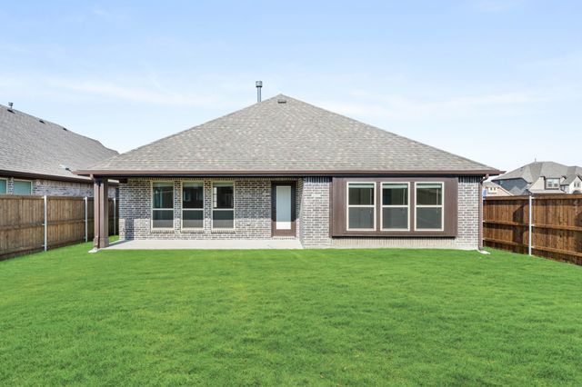 7728 Oakmeade Street, Joshua, TX 76058