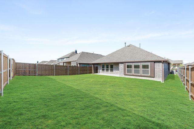 7728 Oakmeade Street, Joshua, TX 76058