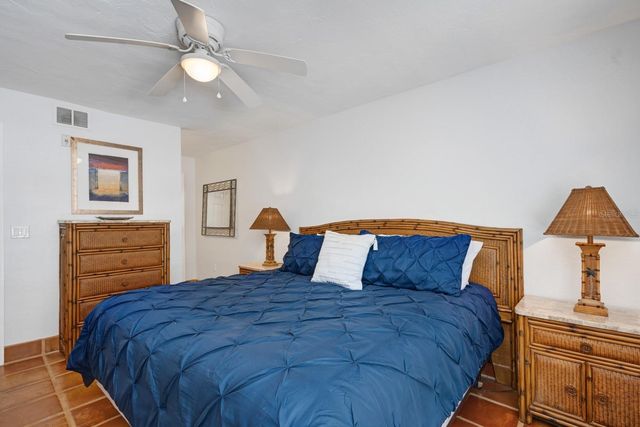 6157 MIDNIGHT PASS ROAD E22, Sarasota, FL 34242